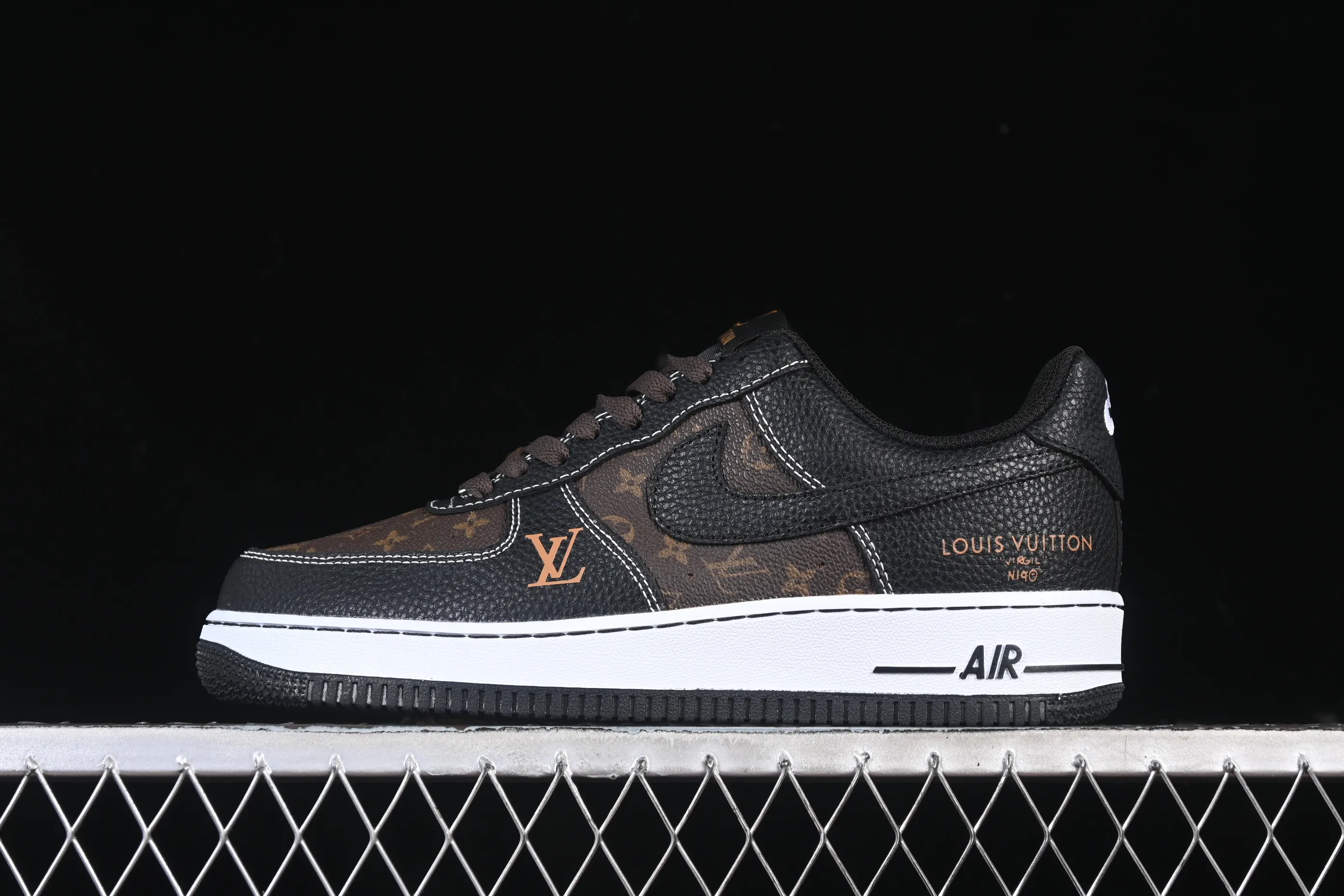 All categories Nk Air Force 1 Air Force series Nk Air Force 1 Low Air Force low-top Nike Air Force 1'07 Low LV joint classic black and brown Air Force 1 low-top casual sneakers CZ3986-002